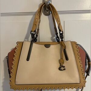 Coach Dreamer 27 Whipstitch
Colorblock